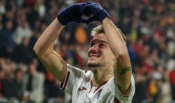 3 gol, 2 kırmızı kart! Trabzonspor, Muçi ile ligde ikinci sıraya yükseldi