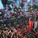 Adana Büyükşehir Belediye Başkanı Karalar’ın tutukluluğunun 150’nci gününde Adanalılar sokağa çıktı
