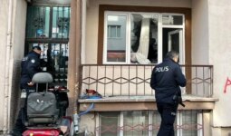 Aksaray’da bir eve düzenlenen baltalı saldırıda 2 kişi yaralandı