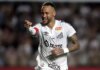 Neymar, çocukluk aşkını küme düşmekten kurtardı