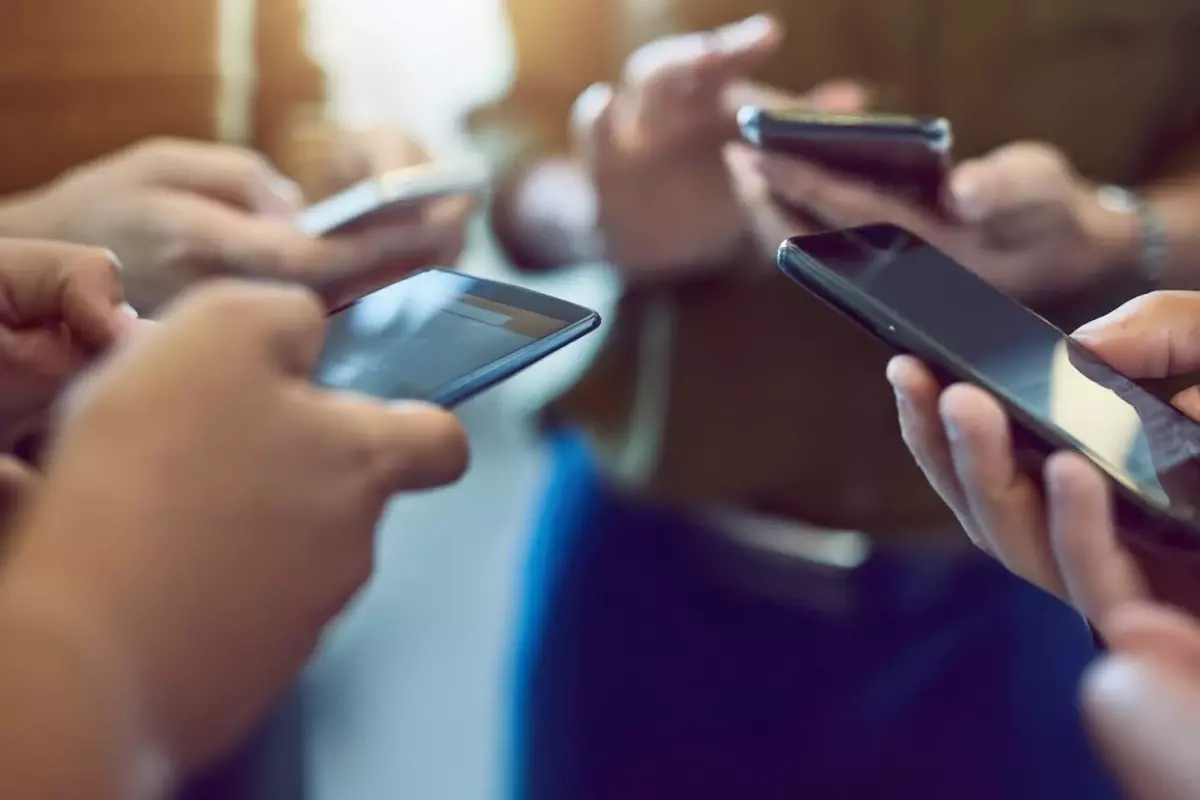 Dünyanın en güçlü 10 telefonu belli oldu! Listede iPhone 17 yok