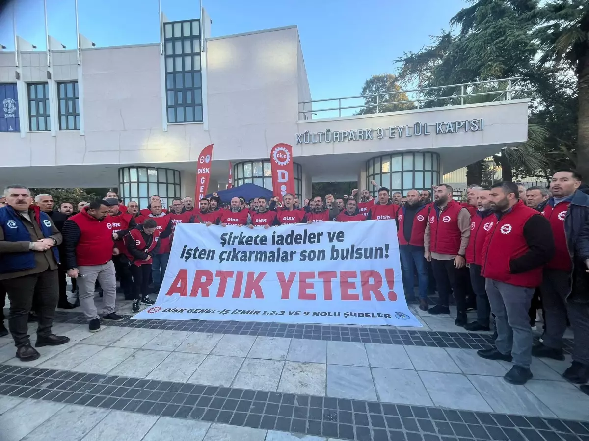 İzmir’de belediye işçilerinin eylemi 2’nci günde
